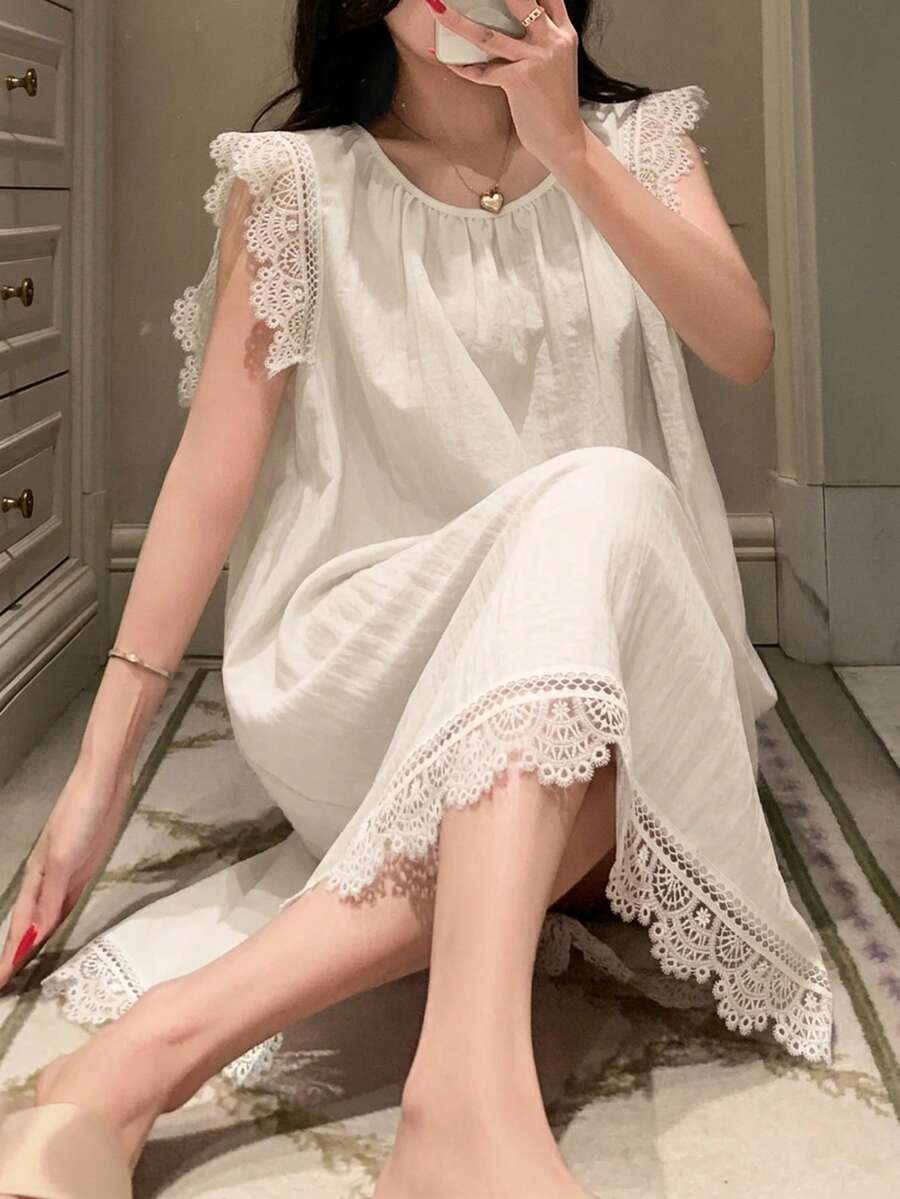 DAZY 蕾絲拼接百褶寬鬆短洋裝,女款夏季睡衣家居服 - 白色 - 查看 1