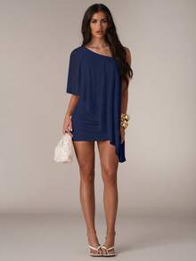 SHEIN BAE Đầm mini ôm sát màu hồng trơn, kiểu dáng thường ngày cho nữ mùa xuân và hè, thích hợp đi nghỉ mát, vai lệch, bèo nhún, cùng khăn choàng, xếp ly, thanh lịch và gợi cảm, thích hợp cho chị em gái mặc ngoài trời, đi biển, đi nghỉ mát, đầm hồng, đầm hồng cưới, đầm hồng thanh lịch và gợi cảm. - Màu xanh hải quân - Xem 3