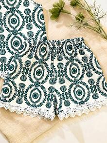 SHEIN Set de 2 piezas de top de manga corta y shorts con estampado retro para niñas preadolescentes, informal y elegante con ribete de volantes, para primavera/verano - Verde - Ver 7