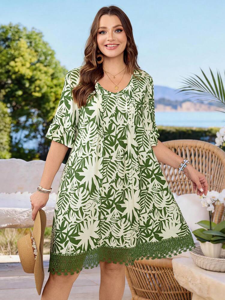Plus Size Women White Summer Boho Beach Holiday Floral Print Lace Patchwork Dress,Casual Vacation Outfits,Flowy Western Style Festival Outfits