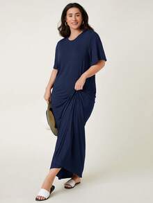 SHEIN BASICS 大码女式纯色圆领短袖休闲连衣裙 - 藏蓝色 - 查看 5