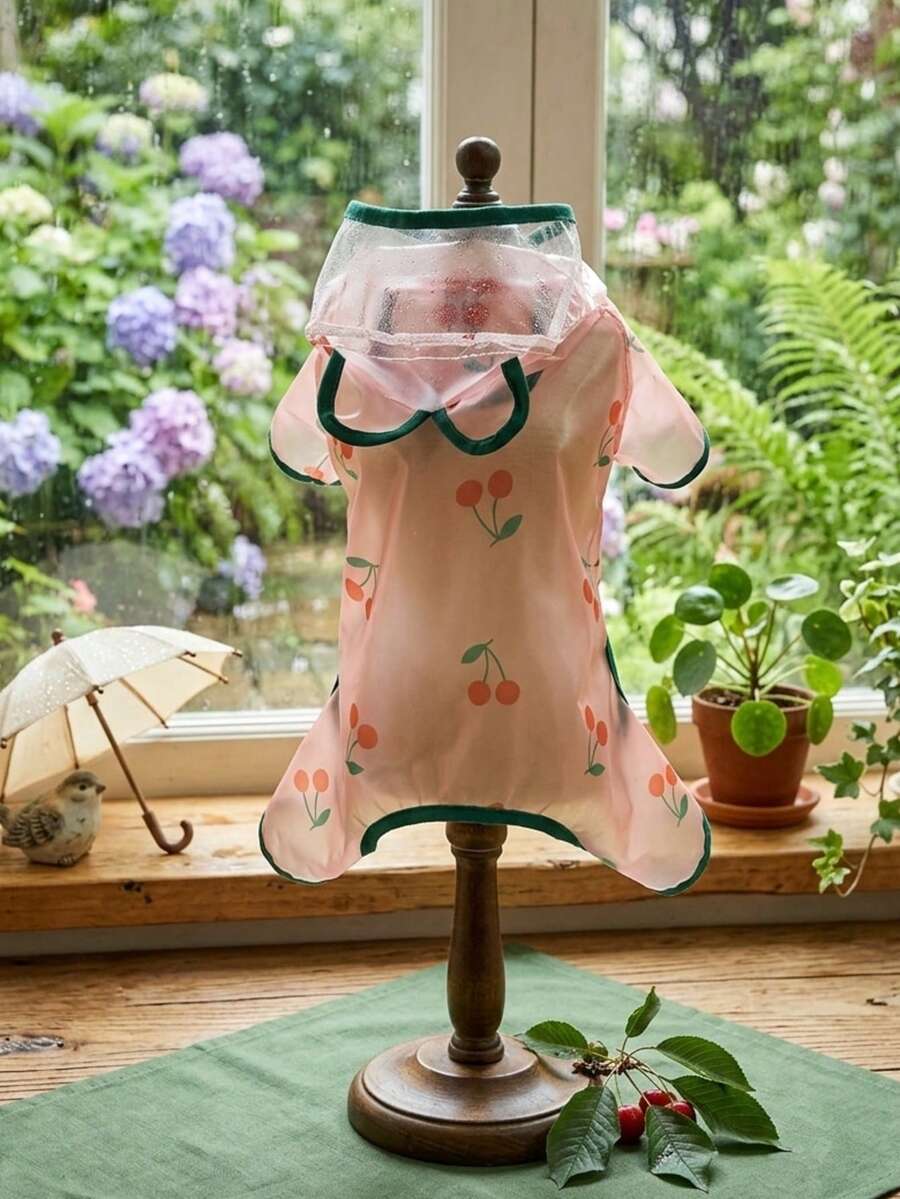 狗狗雨衣，宠物防水服，春夏动物防水雨衣，狗狗服装，猫咪服装，动物服装，春季狗狗服装，英式狗狗服装，欧美新款小型动物腿部服装