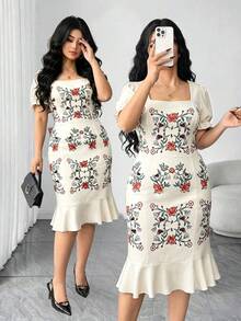 Elenzga Vestido de talla grande con cuello cuadrado, estampado floral estilo francés y volantes en el bajo - Albaricoque - Ver 1