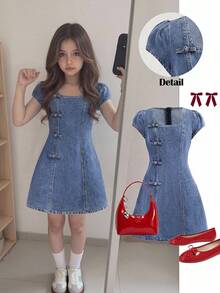 SHEIN Đầm ngắn ôm dáng cổ vuông bằng vải denim xanh có đính cúc dành cho bé gái - Rửa trung bình - Xem 1