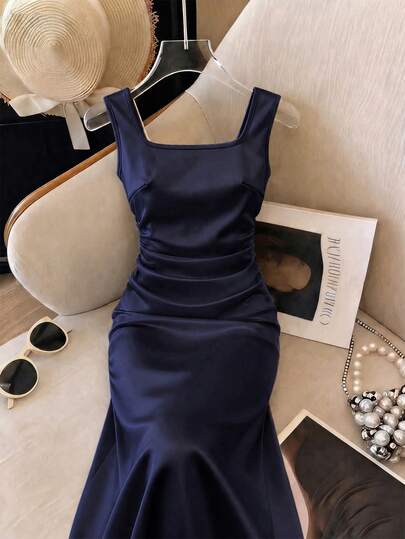 Franclia Đầm nữ kiểu Pháp thanh lịch, chất liệu satin dệt, cổ vuông, dây vai rộng, dáng ôm sát, đuôi cá, màu trắng, trang phục dự tiệc cho nữ, đầm mùa hè, trang phục mùa hè, ngày lễ tình nhân, đầm hẹn hò ngày lễ tình nhân, trang phục ngày lễ tình nhân, đầm dự tiệc, đầm mùa hè mới cho nữ.
