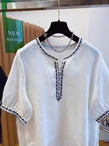 Franclia Camisa de manga corta con diseño de cuello calado y bordado, talla grande para verano - Blanco - Ver 7