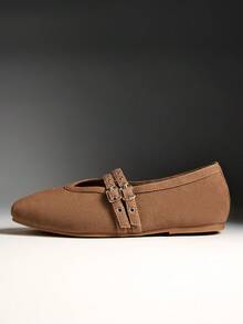 Solezae Giày búp bê nữ UrbanMuse Mary Jane mũi vuông cổ chữ V bằng da lộn giả màu nâu nhạt, quai cài đôi – Chất liệu mềm mại, sang trọng và thoải mái cho mọi ngày. - Màu be - Xem 6