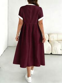 SHEIN Essnce Plus Size Summer Casual Color Block Cutout Neck Dress - Burgundy - View 2