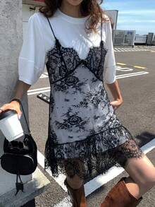 DAZY 女款蕾絲拼接無袖 2 合 1 短袖連身裙 夏日陽光裙 - 黑與白 - 查看 3