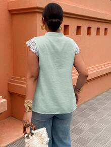 SHEIN Holidaya Plus Size Women's Spring/Summer Lace Patchwork Cap Sleeve Casual Vacation Blouse - Multicolor - View 2