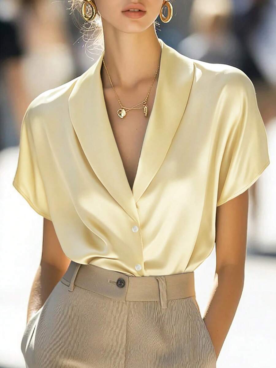 SHEIN 浅棕色缎面披肩领短袖单排扣宽松垂坠优雅通勤百搭女式衬衫 - 淡黃色 - 查看 1
