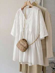 SHEIN CURVE+ Plus Size V-Neck Loose Dolman Sleeve Blouse With 3D Floral Decor, Summer - White - View 4
