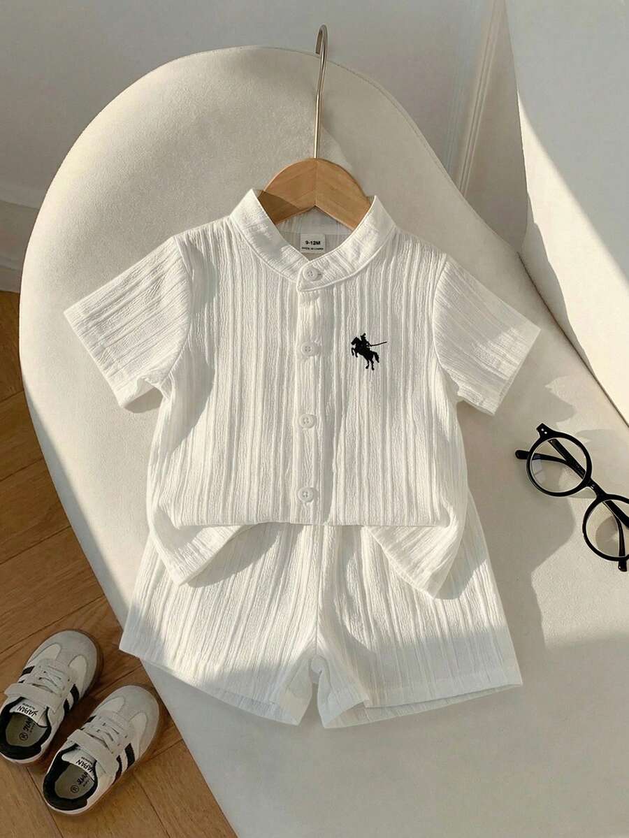 SHEIN Playful Pals Bộ 2 món cho bé sơ sinh và trẻ nhỏ, từ 6 tháng đến 3 tuổi, áo sơ mi ngắn tay in hình gấu sọc kaki + quần short cạp chun màu trơn, bộ quần áo mùa hè thường ngày. - trắng - Xem 1