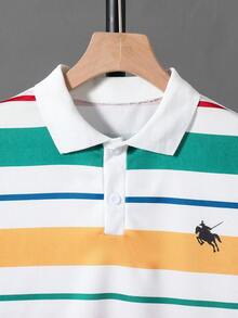 SHEIN Vacaura 男童休闲学院风白红条纹polo衫+红色梭织短裤套装（2件），适合夏季户外活动 - 彩色 - 查看 7