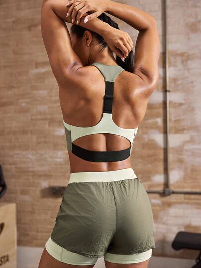Powerista Bộ đồ thể thao nữ gồm áo tank top in chữ phối màu tương phản và quần short túi hông, thích hợp cho chạy bộ và yoga.