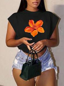 Slaydiva Casual Minimalist Floral Pattern Plus Size T-Shirt, Suitable For Summer - Black - View 4