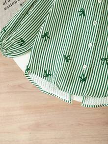 Emery Rose Kids Áo sơ mi thường ngày kẻ sọc dệt họa tiết nơ dành cho bé gái - màu xanh lá - Xem 7