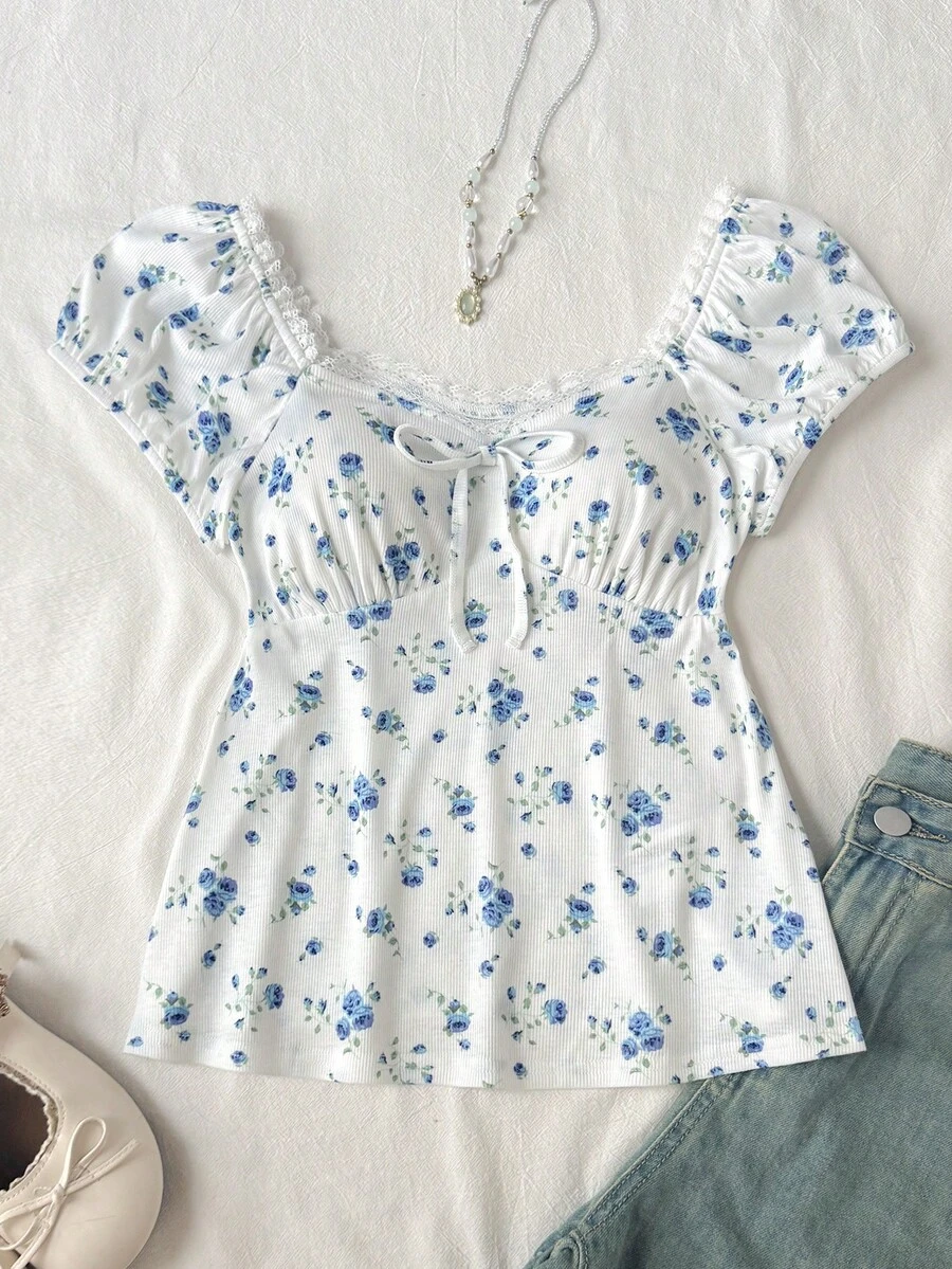 SHEIN Áo sơ mi nữ tuổi teen, kiểu dáng thường ngày mùa xuân/hè, màu xanh Pháp và trắng, họa tiết hoa ren, tay ngắn xếp ly, chất liệu dệt in họa tiết, tay phồng. - Màu xanh lam - Xem 1