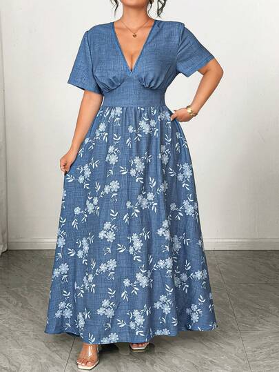 Elenzga Đầm maxi dáng ôm dành cho nữ cỡ lớn, cổ chữ V, tay ngắn, chất liệu vải dệt họa tiết thêu giả, phần trên ôm sát và chân váy xòe rộng, thích hợp mặc đi nghỉ mát, có phần eo thắt lại.