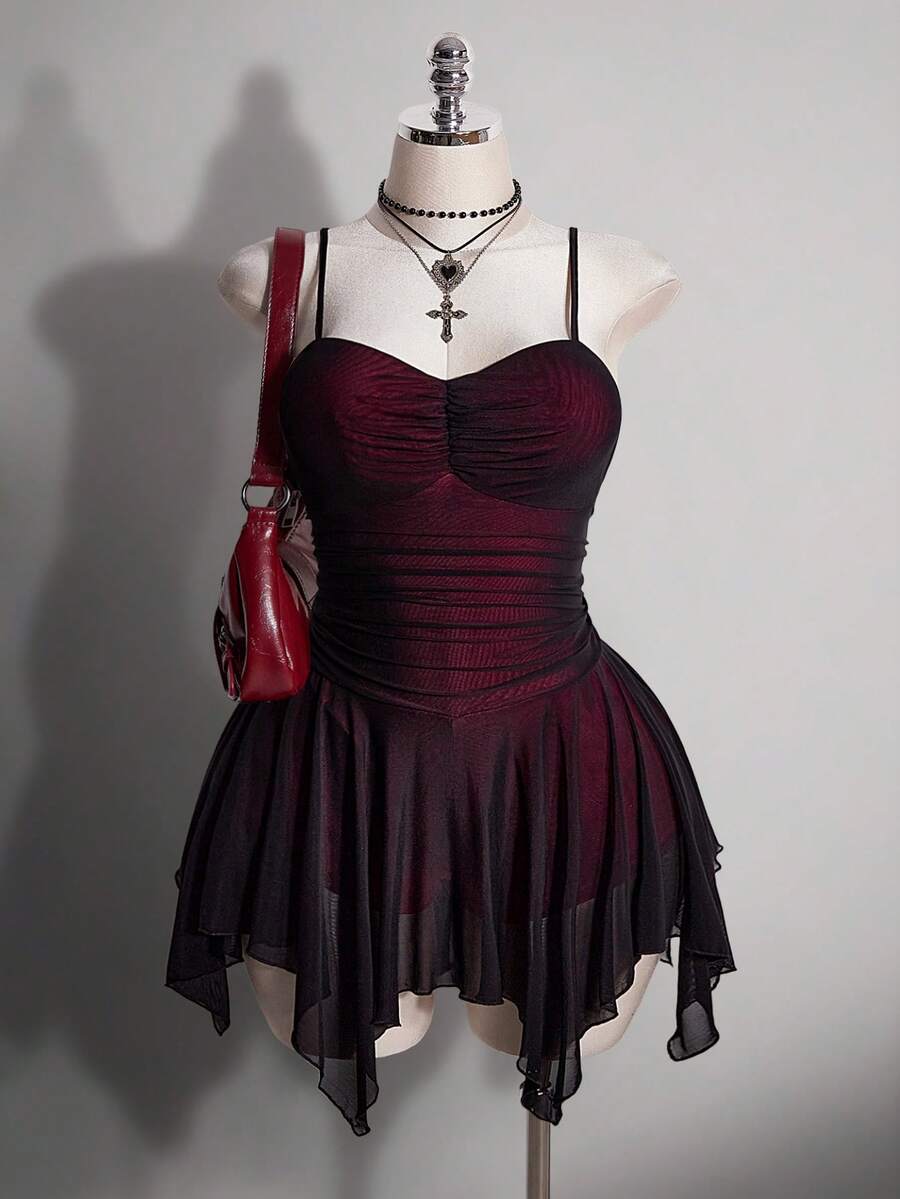 SHEIN ICON 大尺碼女款復古2000s/70s/90s哥德風黑色夏季夜店派對舞廳洋裝,Y2K網紗細肩帶修身不對稱下擺抓褶胸前設計 - 彩色 - 查看 1