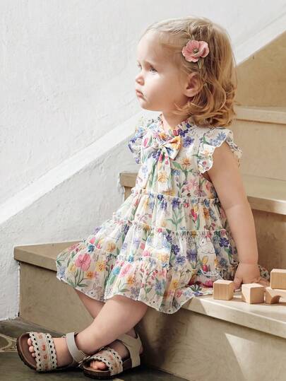 SHEIN Vintaside Kids Baby Mädchen modisches lässiges Kleid mit Blumenmuster und Schleifendekor, geeignet für Frühling, Sommer, Herbst, Zuhause, Urlaub, Feiertage, Partys, Alltag