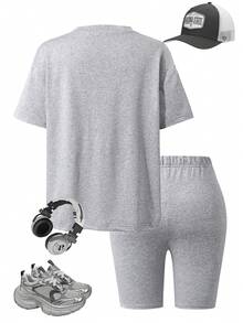 SHEIN Loose Fit Short Sleeve T-Shirt And Shorts Set, Sporty Style, Lightweight Fabric, Suitable For Daily Wear, Casual Or Workout - Grey - View 3