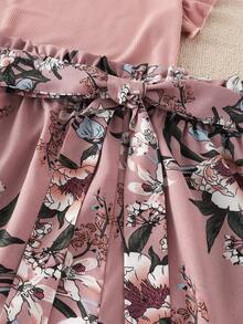 SHEIN LUNE Plus Size Women 2pcs Set: Solid Color Round Neck Puff Sleeve Top And Floral Print Shorts - Pink - View 6