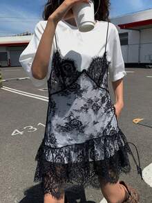 DAZY 女款蕾絲拼接無袖 2 合 1 短袖連身裙 夏日陽光裙 - 黑與白 - 查看 5