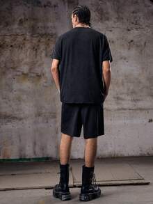 Skyrend 2pcs/Set Men's Comfortable Washed Fabric Flame Rhinestone Decor Round Neck Short Sleeve T-Shirt And Drawstring Elastic Waist Shorts, Suitable For Casual, Party, Gathering, Sports, Office, Spring/Summer, Classic Bestselling Set, Great For Self-Wear Or Giftemo - Black - View 2