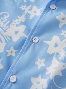 SHEIN X The Smurfs 男士休闲卡通印花短袖衬衫，夏季款 - 藍色 - 查看 4