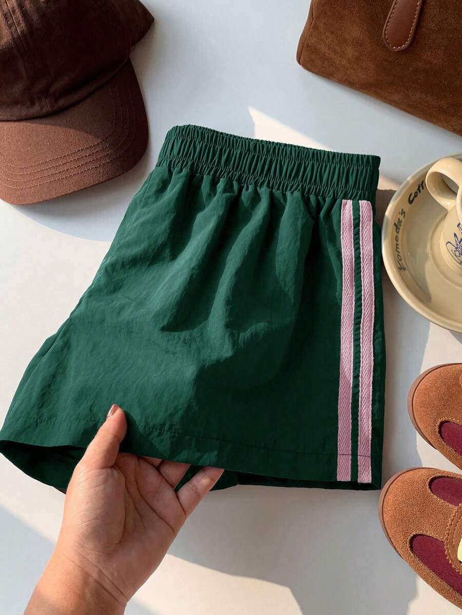 Comfortcana Quần short nữ cạp chun kẻ sọc dáng rộng, thích hợp cho mùa hè, mùa đông, Giáng sinh, Tết Nguyên đán Y2K, đi chơi và chơi thể thao, quần short màu xanh ô liu Y2K. - Màu xanh lá cây đậm - Xem 1