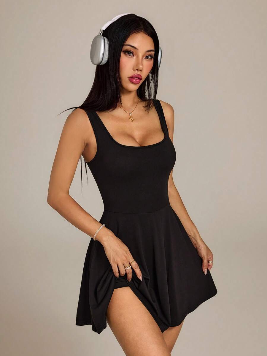 SHEIN PETITE 黑色针织无袖紧身连体裤，女士夏季连衣裙 - 黑色 - 查看 1