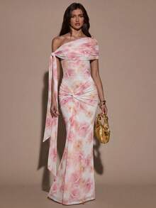 SHEIN BAE 夏季新品：露肩碎花连衣裙，性感、可爱又优雅。适合海滩度假、海滩旅行、海滩派对、约会、夜店、郊游、派对、音乐节、早午餐等各种场合。 - 淺粉色 - 查看 3