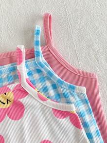 SHEIN Playful Pals 3件套女婴纯色粉色、蓝色格子、向日葵和人脸碎花无袖吊带裙套装，荷叶边下摆，柔软针织面料，休闲甜美可爱装扮，适合春夏日常穿着、上学、公园、旅行、摄影等场合。 - 彩色 - 查看 5