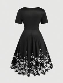 EMERY ROSE Plus Size Women's Spring/Summer Knitted Colorblock Floral Print Casual Vacation Solid V-Neck Cinched Waist Slant Pocket Mid-Length Dress - Black - View 2