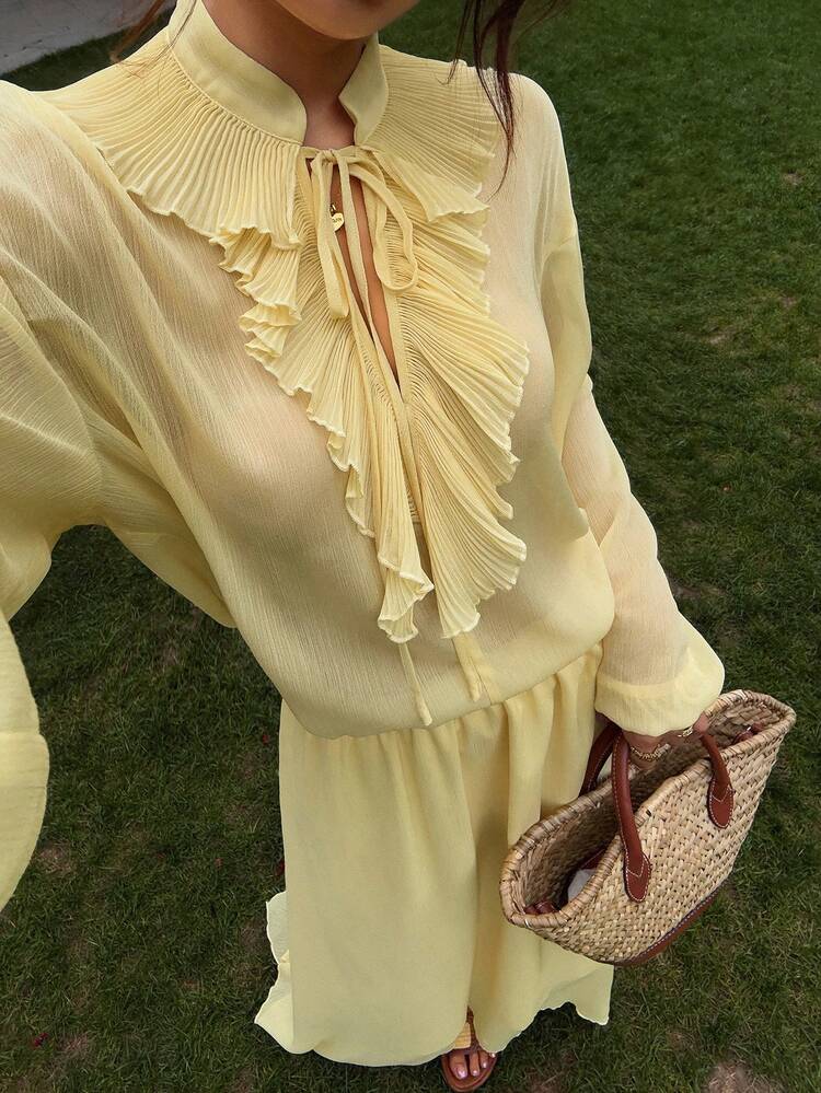 Women's Solid Color Ruffle Trim Front Tie Blouse And Mini Skirt Elegant 2-Piece Set