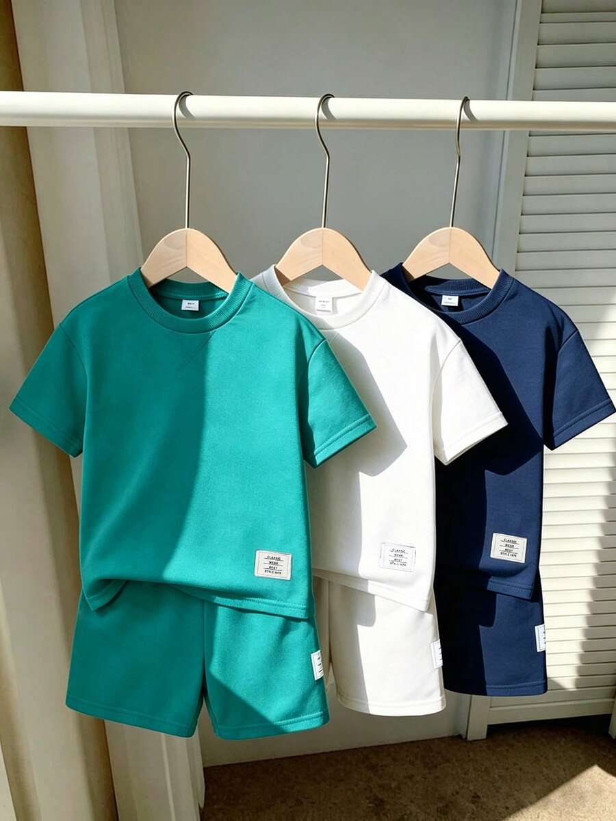 SHEIN Genkimix Kids 6件套儿童休闲简约圆领T恤短裤套装,夏季运动服,3种颜色(灰色、黑色、白色) - 彩色 - 查看 1