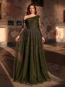 Plus Size Elegant Romantic Green Off-Shoulder Sheer Long Sleeve Waist Pleated Luxurious Pearl & Rhinestone Decor Mesh Patchwork A-Line Wedding Dress, Suitable For Wedding, Party, Celebration, Formal Occasion, Evening Gown (Intricate Design) - Green - View 6