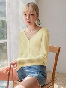 DAZY Women's Fashionable Versatile Single-Breasted Long Sleeve T-Shirt - Light Yellow - View 5