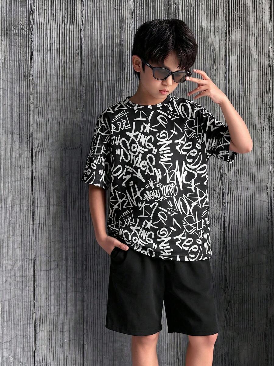 Coolqubz 男童休闲街头印花T恤套装(2件装),面料舒适,经典时尚设计,适合日常、通勤、上学穿着。 - 黑色 - 查看 1