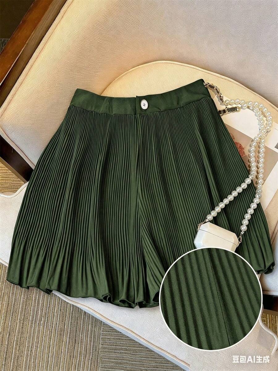 SHEIN Franclia Plus Size Summer Casual Plain Color Pleated Shorts - Olive Green - View 1