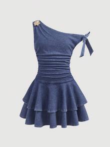 SHEIN Tween Girl Fashion Casual Cute Y2k Vintage Cool Street Light Blue Knitted Denim Metallic Flower-Patterned Sleeveless Off-The-Shoulder Tied Elasticized Stretchy Snug-Fitting Ruffled Layer Short Dress For Tween Girl Clothes Tween Girl Daily Wear Party And Tween Girl Autumn To Rave Outfits Festival And Outfits Streetwear Clothes - Blue - View 1