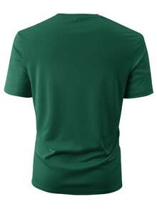 Manfinity Homme Áo thun nam tay ngắn cổ tròn in chữ, kiểu dáng thường ngày - Màu xanh lá cây đậm - Xem 2