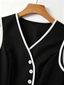 Qadelle Women's White With Black V-Neck Asymmetric Single-Breasted Ruffle Hem Fashionable Casual Sleeveless Blouse, Chic And Slimming, Spring/Summer - Black - View 4