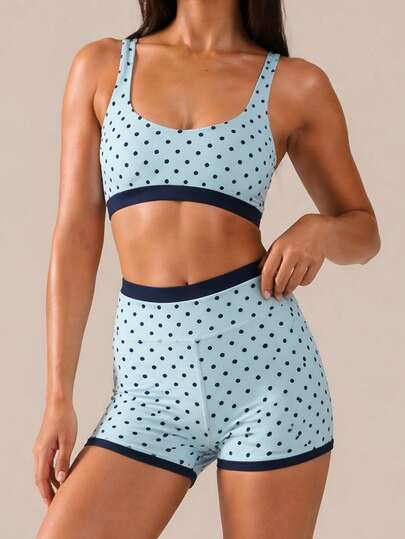 SHEIN BAE Bộ đồ thể thao nữ họa tiết chấm bi gồm áo hai dây và quần short.