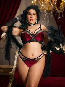 PinupPomp Conjunto de lencería de encaje talla grande, sujetador push-up de escote profundo, conjunto de ropa interior sexy, retro y elegante de terciopelo y encaje - Burdeos - Ver 3