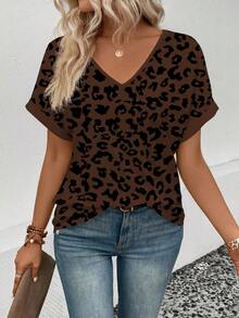 SHEIN LUNE Kaos Wanita Kasual Seksi Motif Leopard Model V-Neck Warna Cokelat untuk Acara Malam Hari, Musim Semi/Panas Terbaru - MultiWarna - View 5