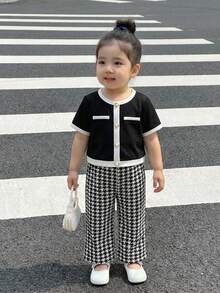 两件套女婴休闲正式优雅返校套装，黑白撞色珍珠纽扣上衣搭配直筒撞色长裤，小公主返校必备单品 - 黑與白 - 查看 4