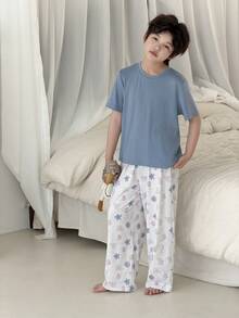 DAZY Rundhals Kurzarm T-Shirt Top & bedruckte lange Hose Set für Jungen (Groß) 2er Loungewear - Blau - Übersicht 6