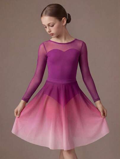 SHEIN Conjunto de 2 piezas de ballet de malla elástica con degradado rosa para niñas pequeñas, que incluye body de manga larga y falda, de tela de punto elástica y suave para entrenamiento al aire libre, ropa deportiva cómoda
